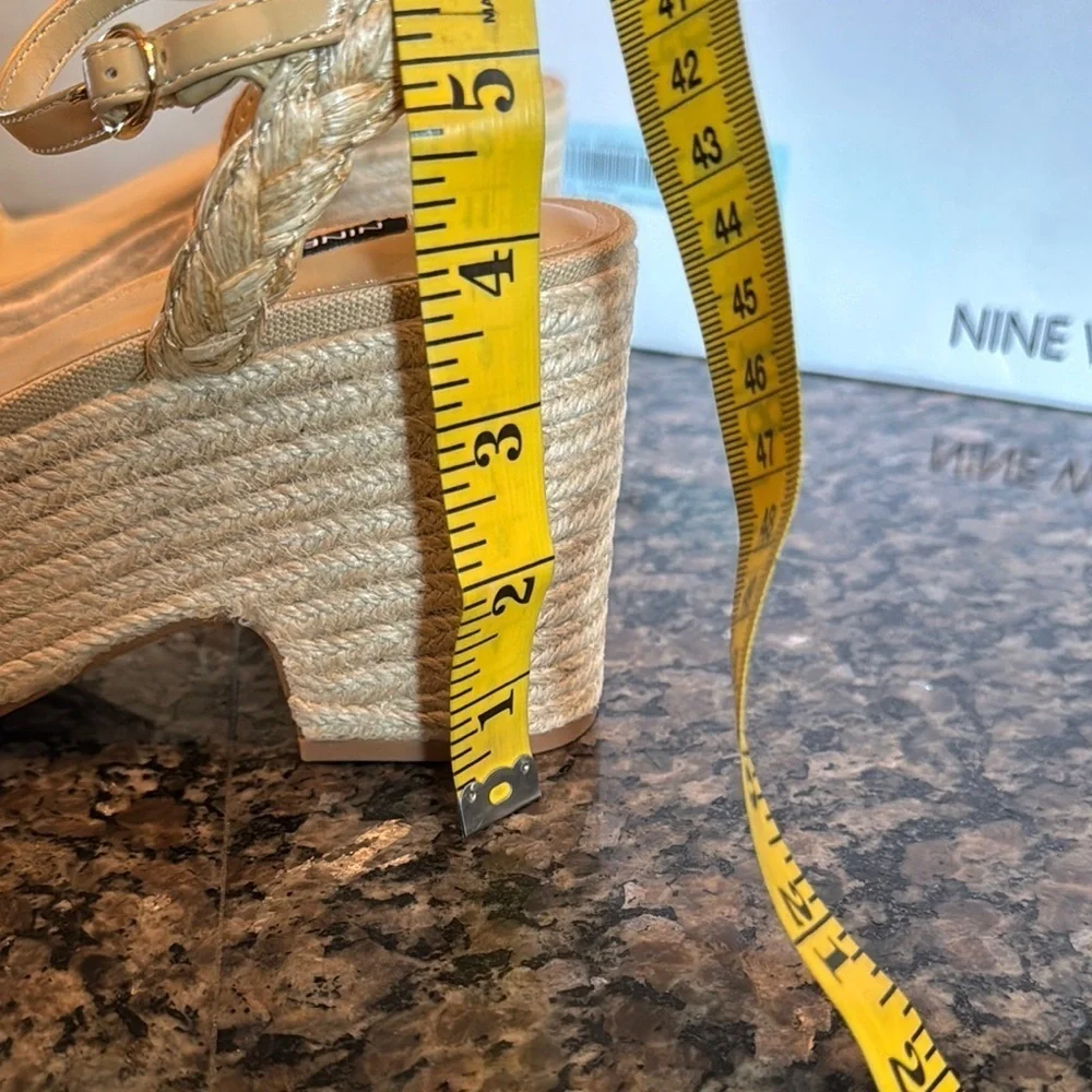 Nine West Rivva 3 light natural braided jute Platform NWT 9.5